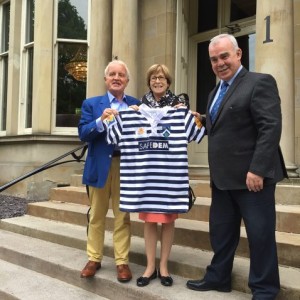 JOHN WATSON OBE (left) WITH DR JANE COLLINS OF MARIE CURIE AND GLASGOW ACCIES’ DIRECTOR OF RUGBY DONALD REID